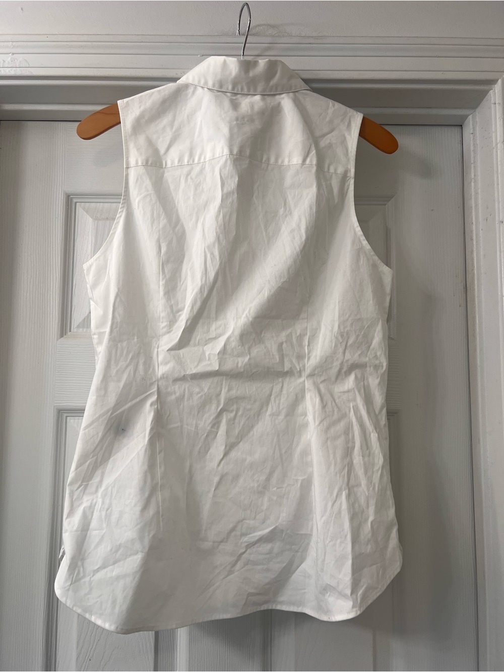 Banana Republic Sleeveless Riley White Button-Down Collared Top Sz6 Tall - Picture 2 of 5